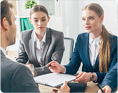 Kolleginnen in Dubai Kolleginnen in Dubai