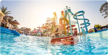 Playing with Children in Dubai Waterpark Playing with Children in Dubai Waterpark